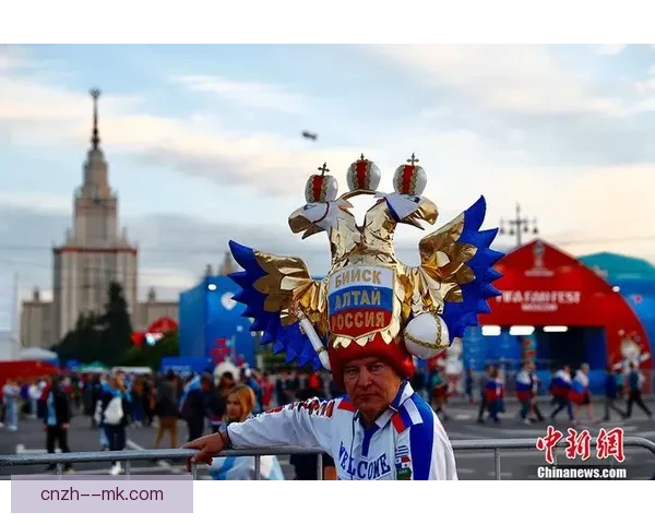 劳姆德甲主场精彩任意球破门引爆全场 点燃球迷热情