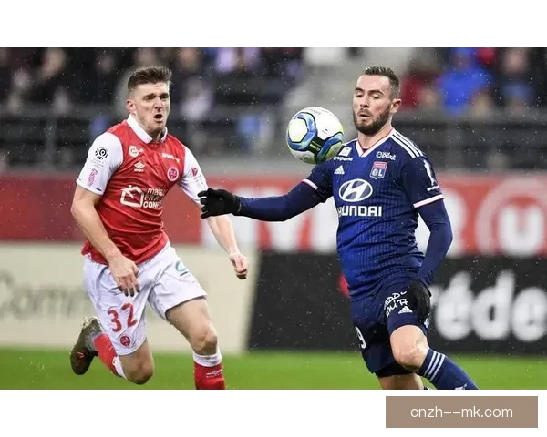 威廉斯蒂尔赛季末与兰斯解约后正式接手法甲朗斯球队