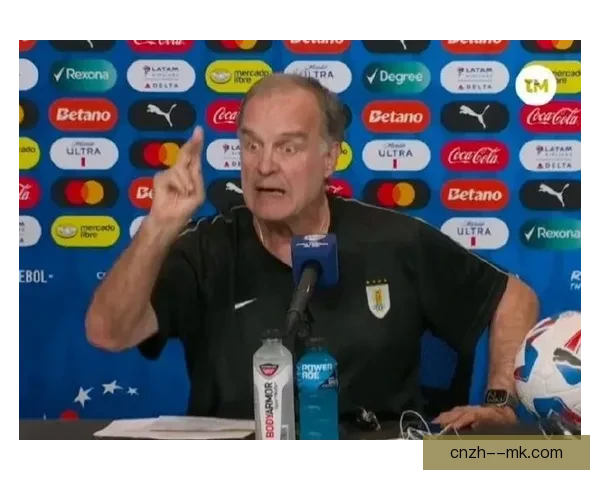 贝尔萨执教乌拉圭国家队带来的战术革新与球队蜕变